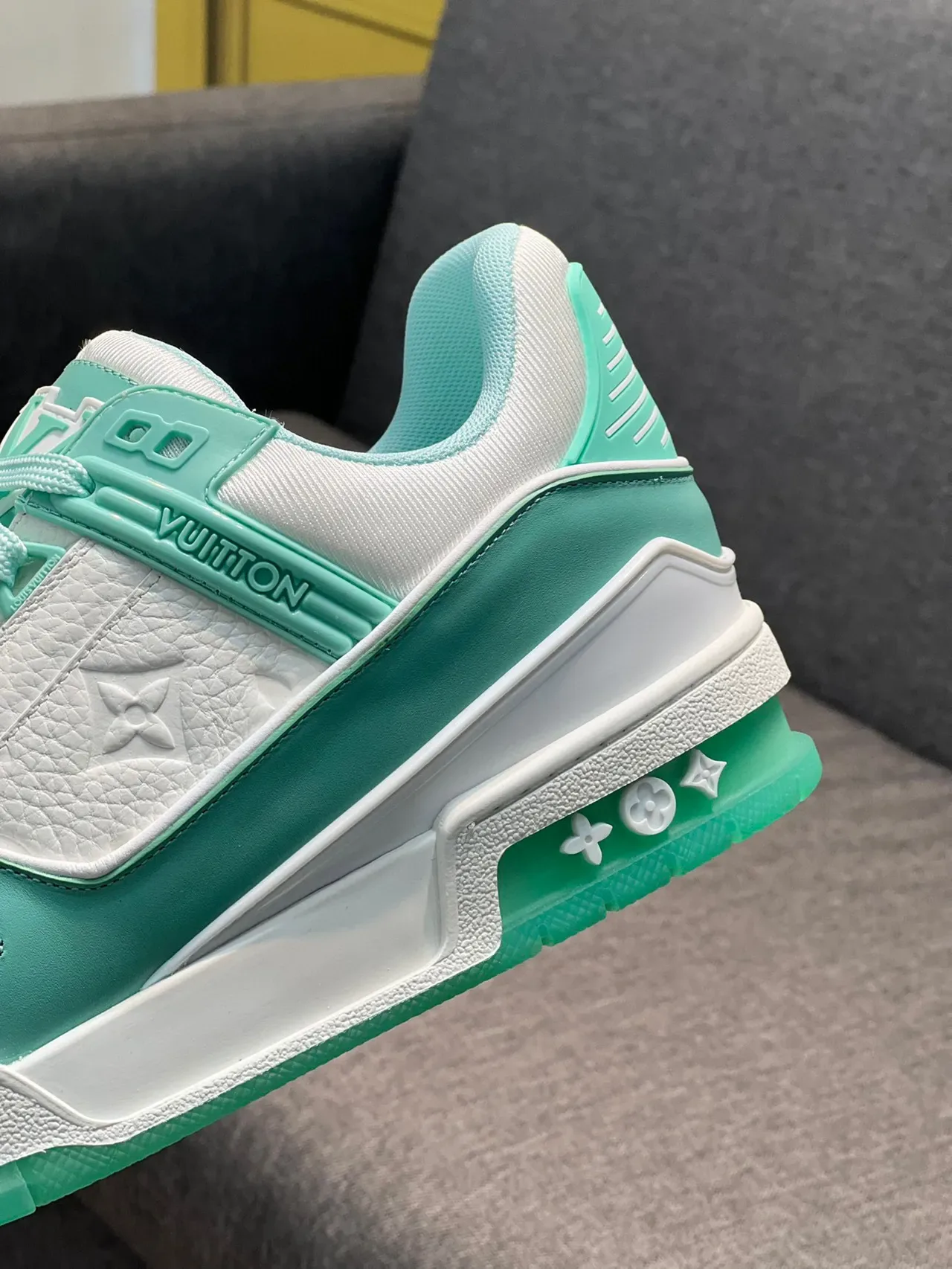 Louis Vuitton LV Trainer Green White Layered Leather And Synthetic Upper Lifestyle Sneakers 8