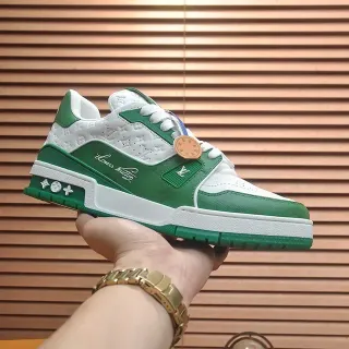 লুই ভিতন LV Trainer সবুজ সাদা স্তরযুক্ত Monogram চামড়া চাঙ্কি মিডসোল লাইফস্টাইল স্নিকার