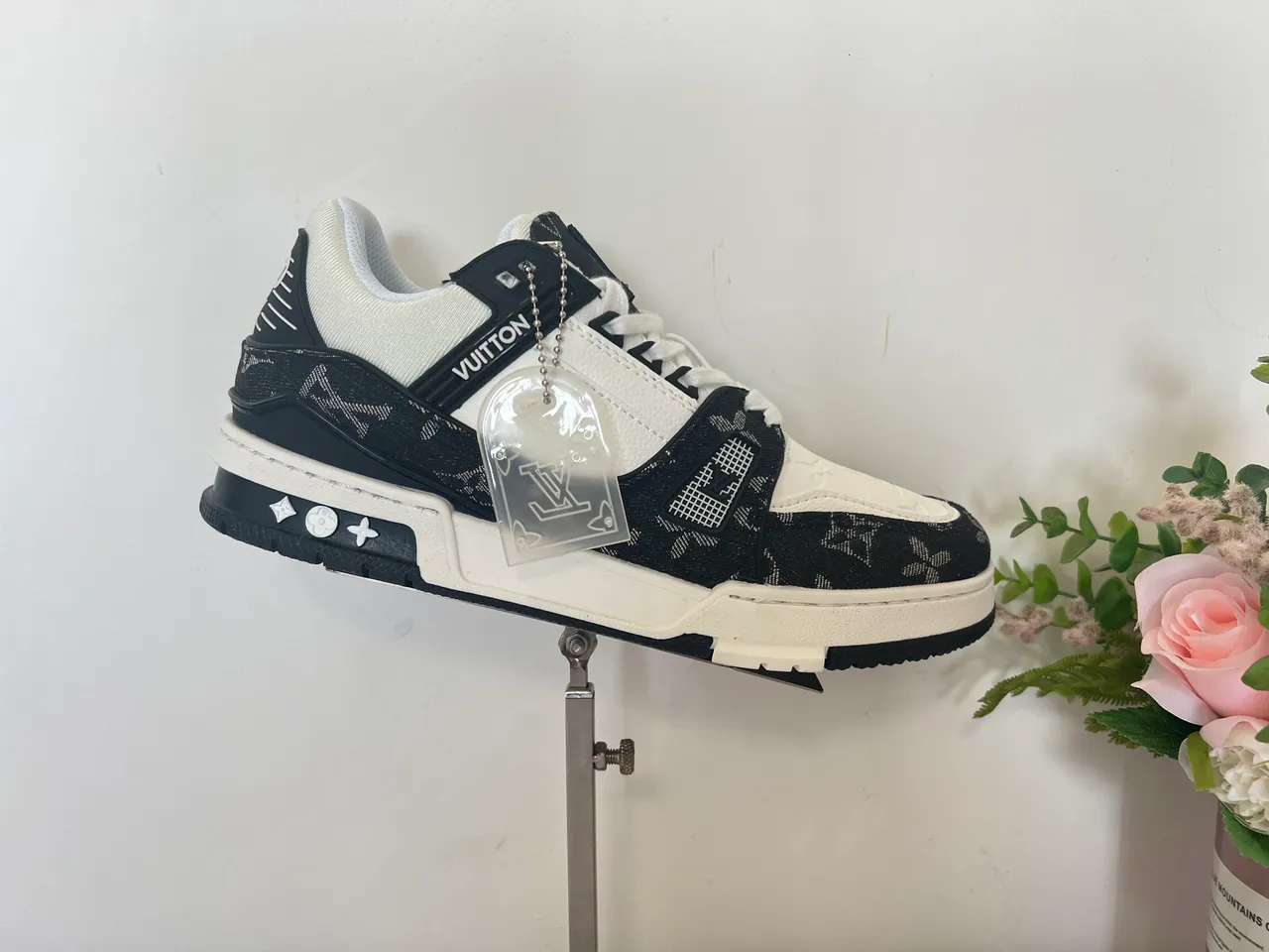Louis Vuitton LV Trainer Olive Green and White Lifestyle Sneakers 14