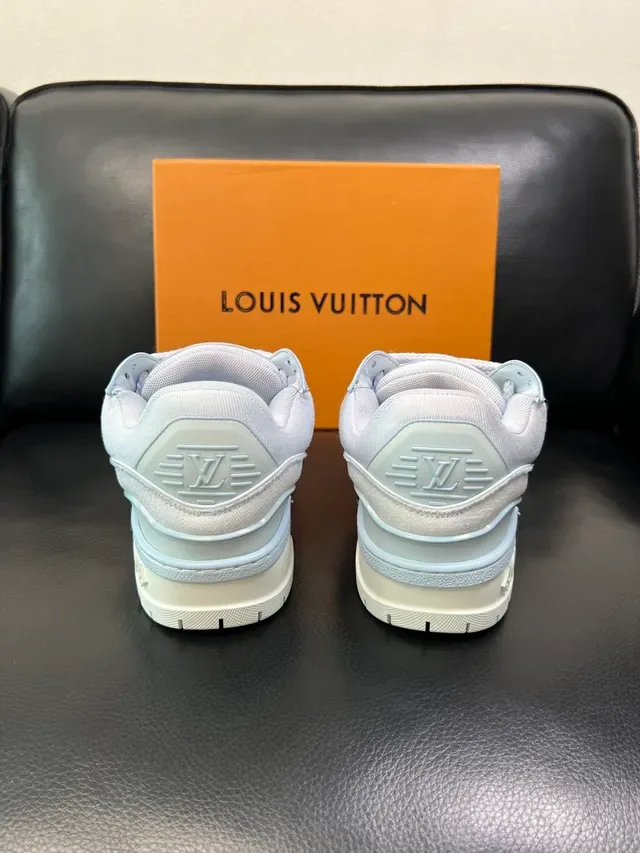 Louis Vuitton LV Trainer Sneakers Lifestyle Pink Blue Monogram Canvas Supérieur Semelle Chunky Plateforme 3