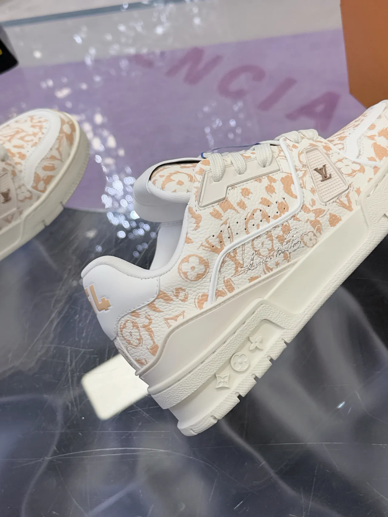 Louis Vuitton LV Trainer White Beige Monogram-Print Upper Chunky Sculpted Midsole Lifestyle Sneakers 4