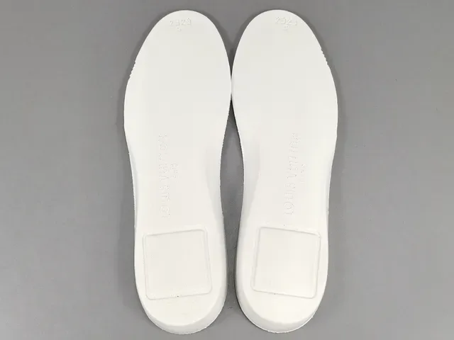 Louis Vuitton LV Trainer White Blue Layered Synthetic Upper Sculpted Midsole Lifestyle Sneakers 4