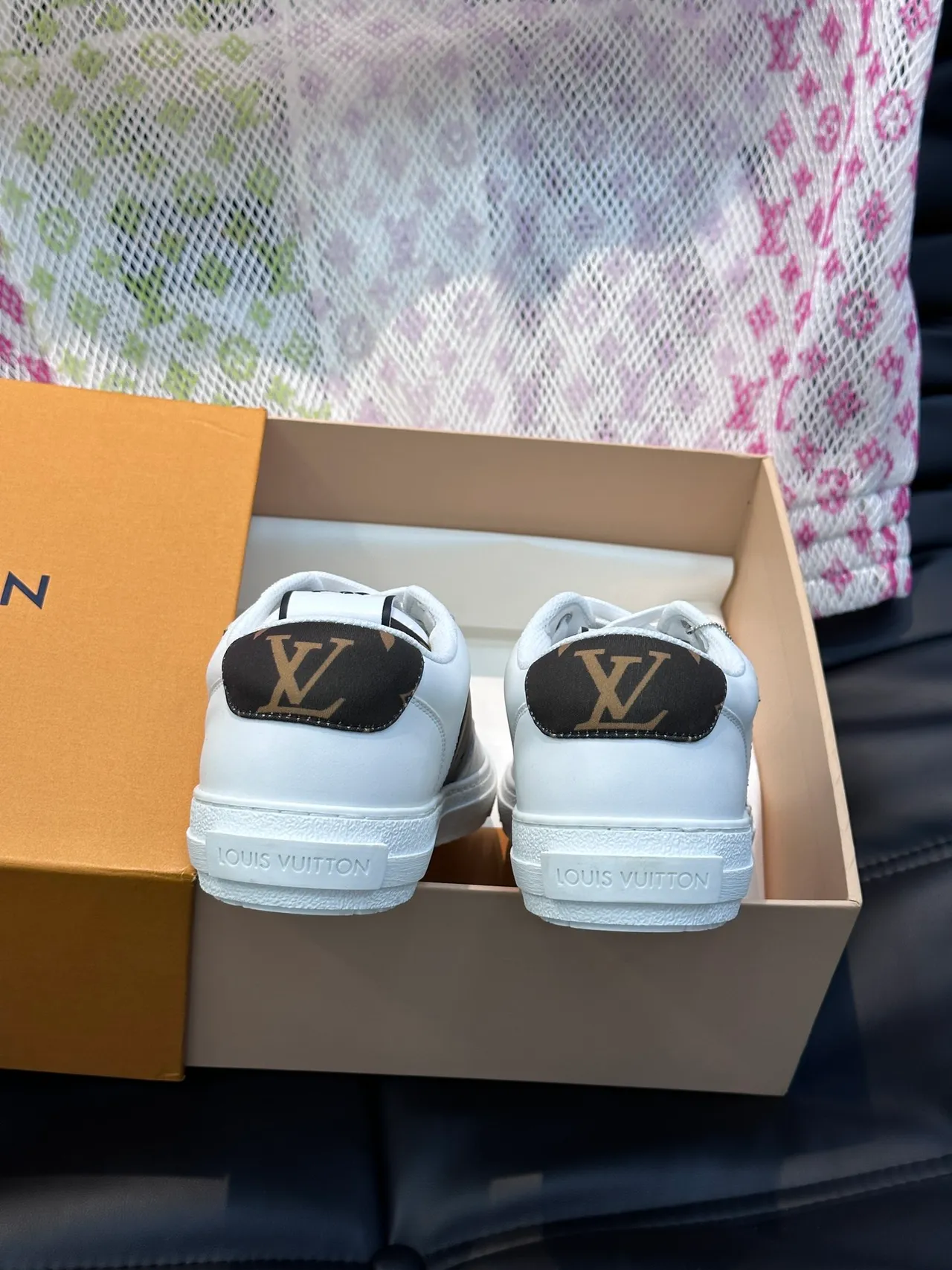 Louis Vuitton LV Trainer White Gray Leather Upper Low-Top Lifestyle Sneakers 3