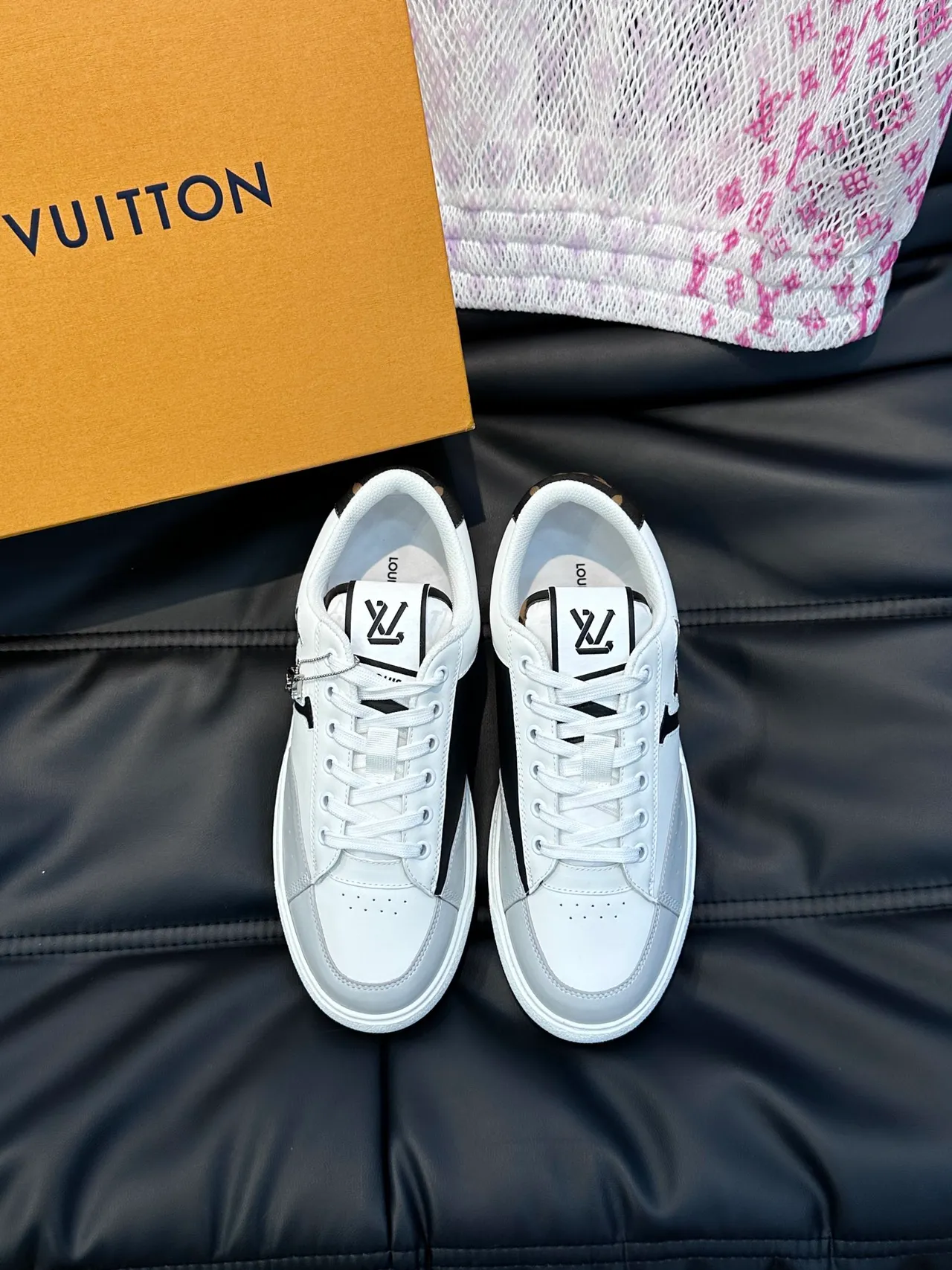 Louis Vuitton LV Trainer White Gray Leather Upper Low-Top Lifestyle Sneakers 5