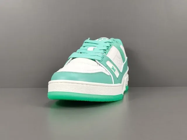 Louis Vuitton LV Trainer Blanc et Vert Cuir et Textile Layered Large Strap Marque Lifestyle Sneakers 15
