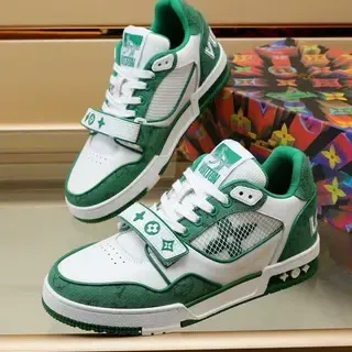 Louis Vuitton LV Trainer Blanco y Verde Cuero y Malla en Múltiples Paneles Acentos Monogramados Zapatillas Lifestyle