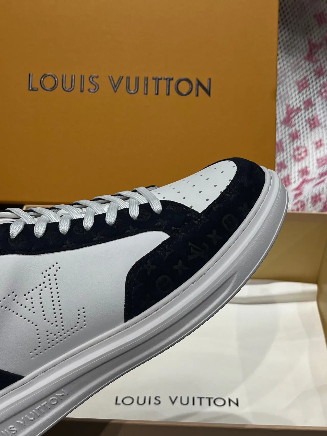 Louis Vuitton LV Trainer White Navy Perforated Monogram Logo Two-Tone Leather-Suede Construction Lifestyle Sneakers 8