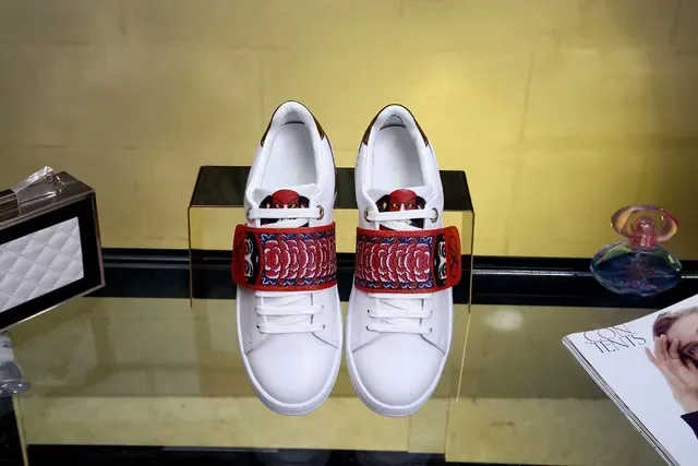 Louis Vuitton LV Trainer White Red Leather Low-Top Embroidered Strap Lifestyle Sneakers 4