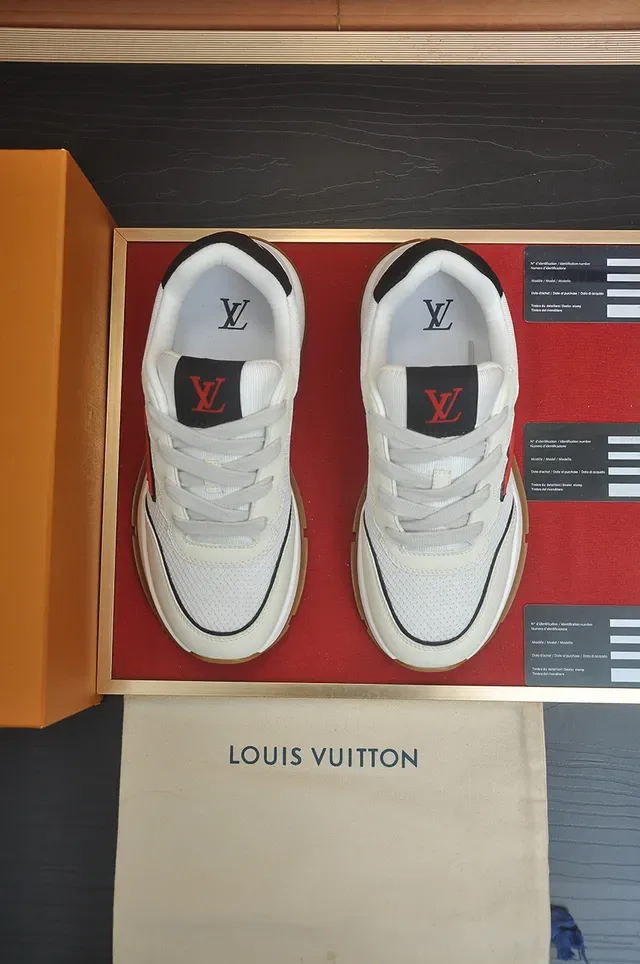 Louis Vuitton LV Trainer Sneakers Lifestyle Blancs et Rouges Low-Top Maille et Cuir 5