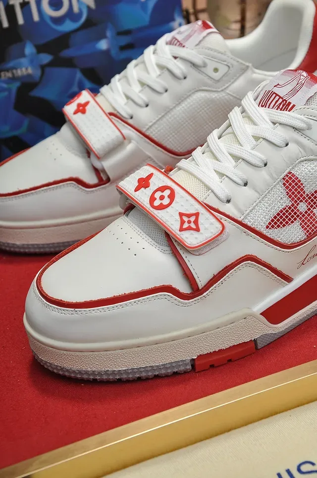Louis Vuitton LV Trainer Chaussures Lifestyle Blanc et Rouge Low-Top Matériau Mixte Supérieur 3