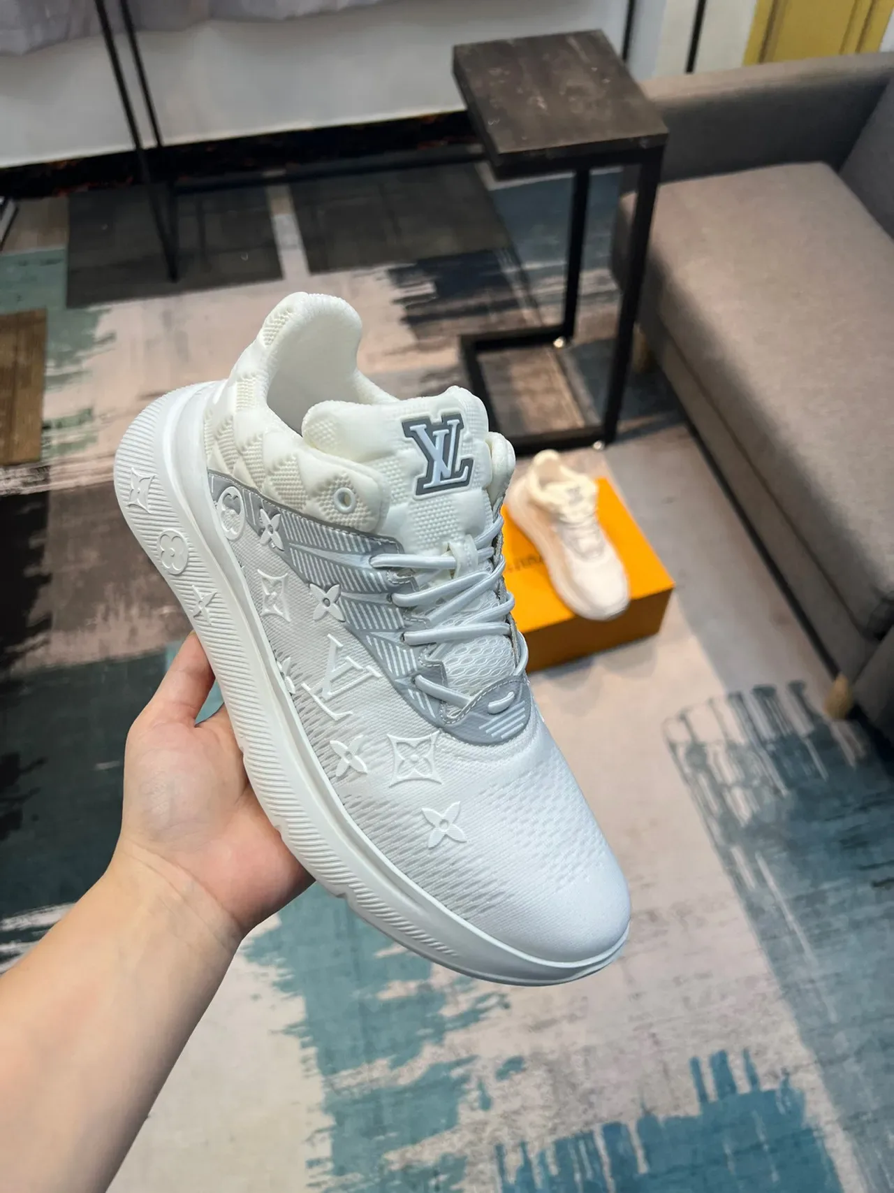 Louis Vuitton LV Trainer Blanc Argent Upper Tricot Monogrammé Contrefort Matelassé Chaussures Lifestyle 7