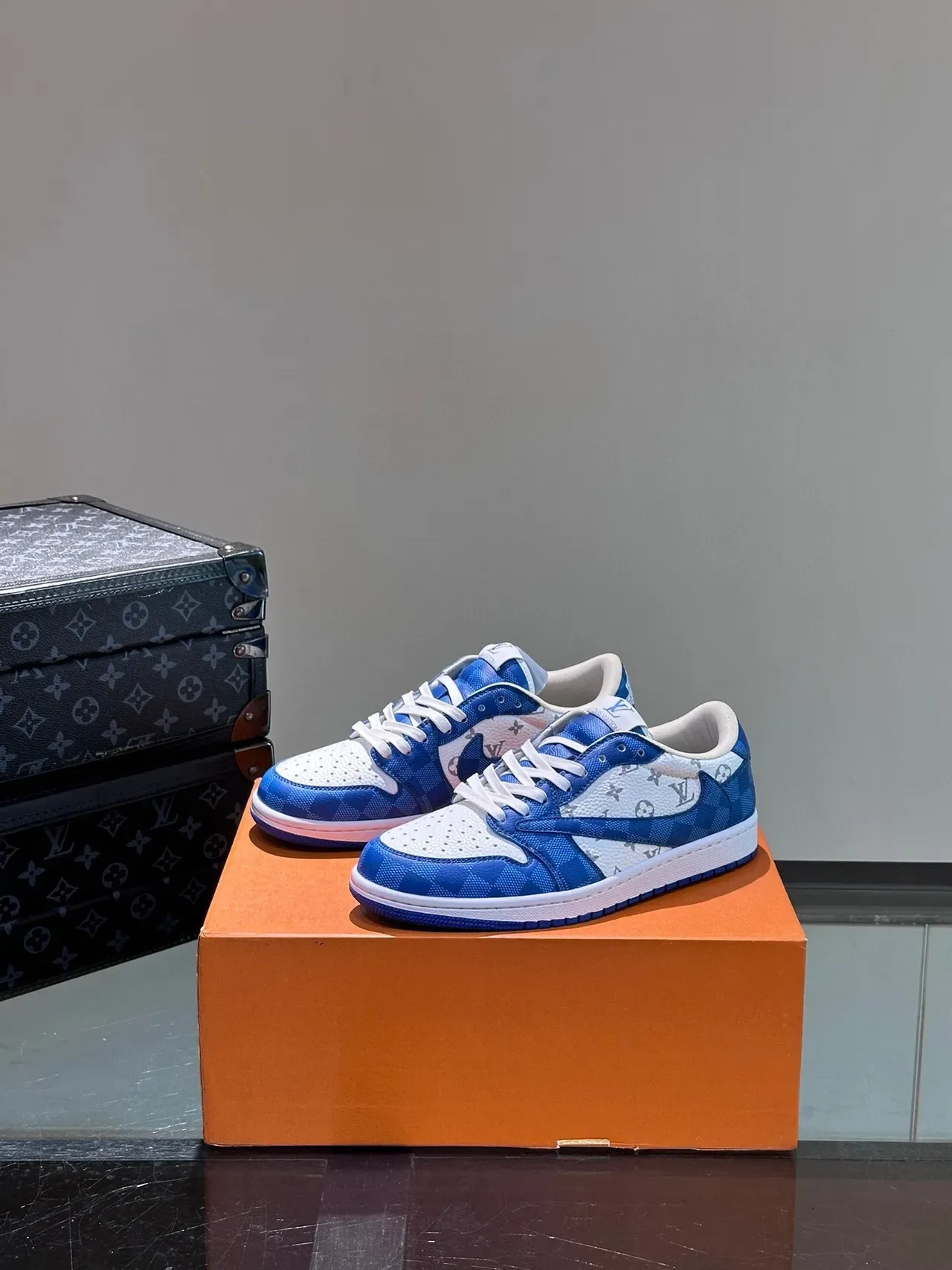 Louis Vuitton Monogram and Damier Blue White Low-Top Lifestyle Sneakers 3