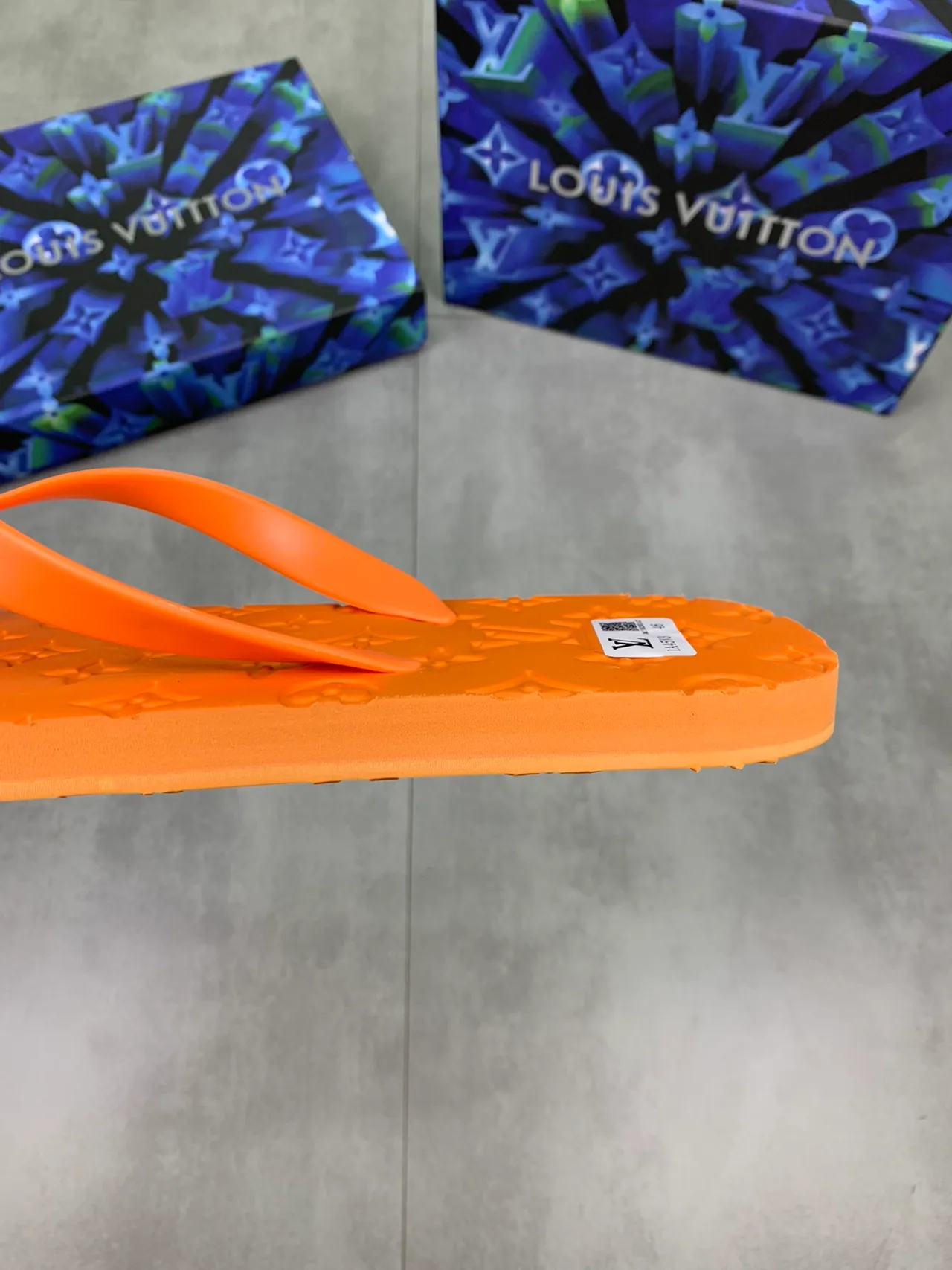 Louis Vuitton Monogram Flip-Flop Multicolor Rubber Thong Strap Slippers 6
