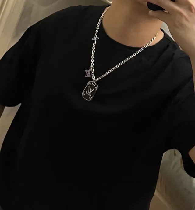 Louis Vuitton Monogram Flower Dog Tag Necklace 7
