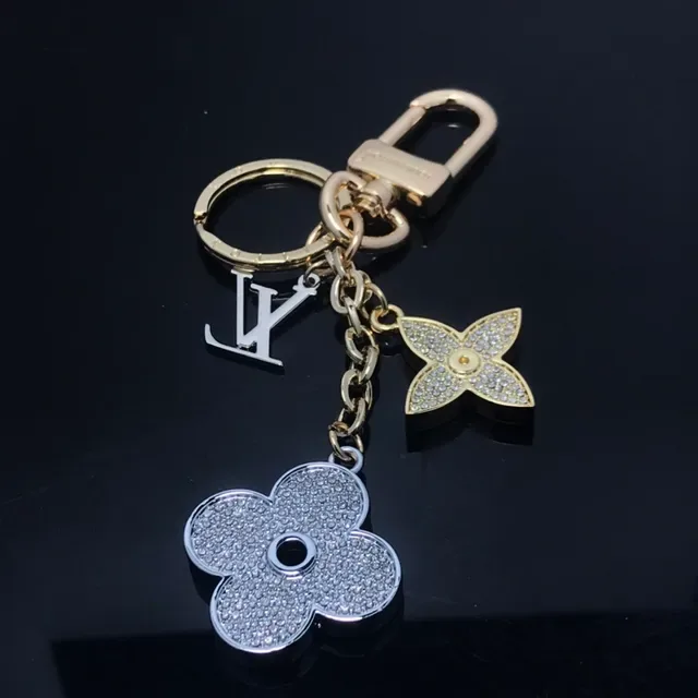 Louis Vuitton Monogram Flower Gold Silver Pavé-Crystal Floral Charms Metal Jewelry 4