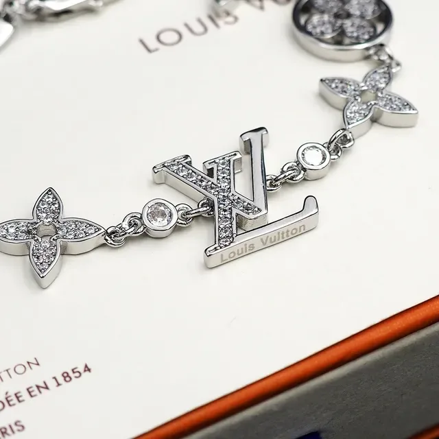 Louis Vuitton Monogram Flower Pavé Crystal Silver-Tone Bracelet 7