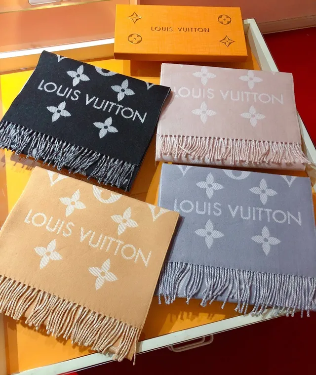 Louis Vuitton وشاح كشمير مونوغرام جاكارد مفرز 4