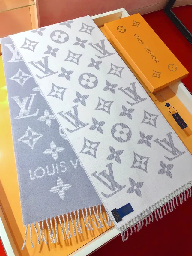 Louis Vuitton وشاح كشمير مونوغرام جاكارد مفرز 7