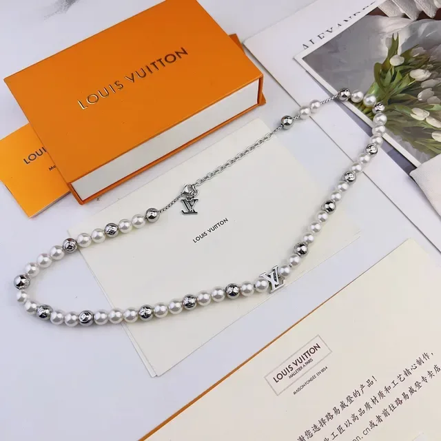 Louis Vuitton Monogram Pearl and Silver-Tone Bead Necklace 8