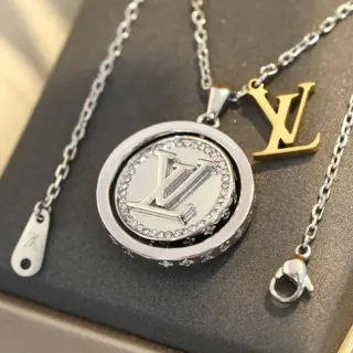 Louis Vuitton Monogram 旋转水晶吊坠 银金锁扣边框项链