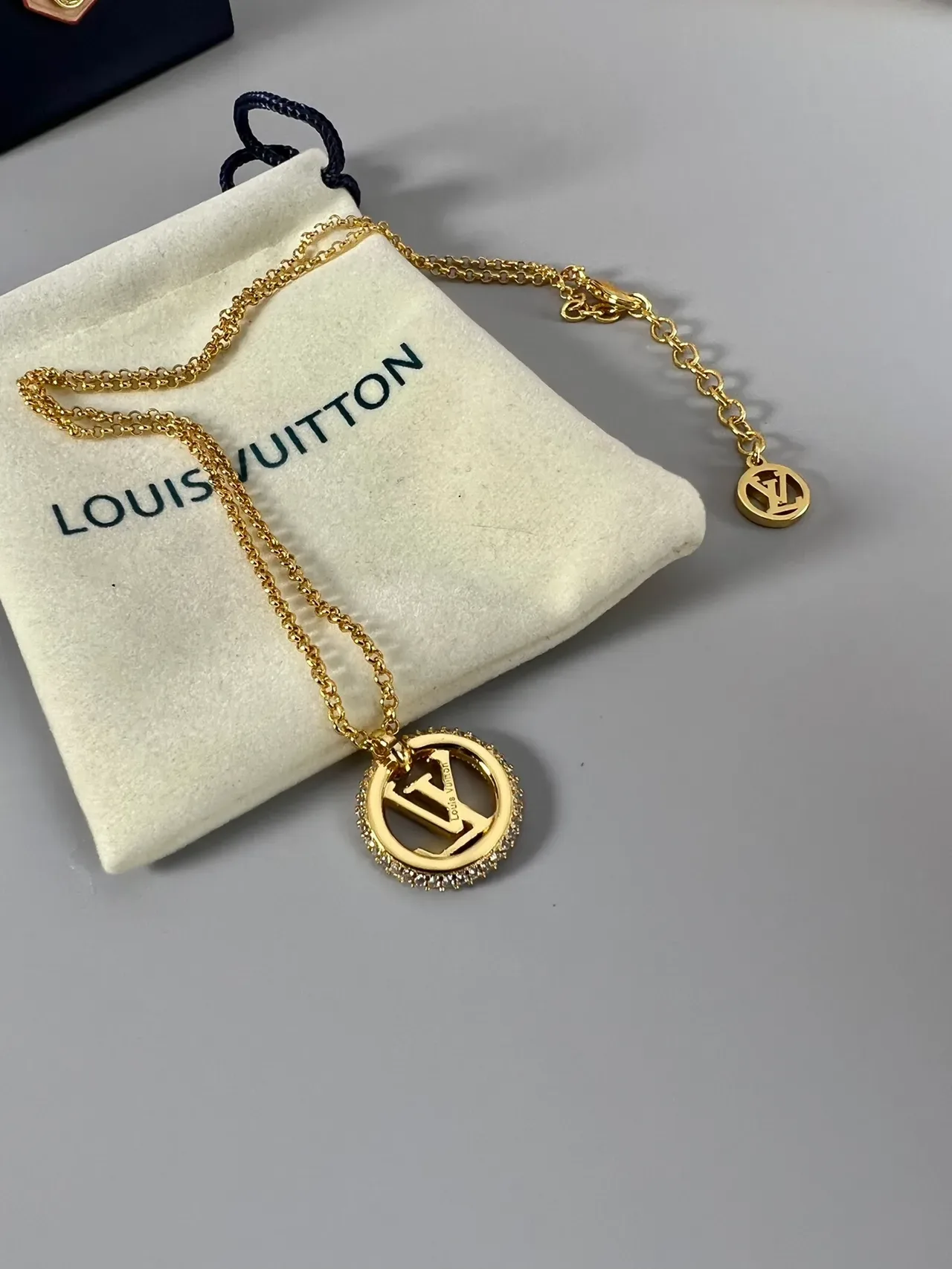 Louis Vuitton Monogram World Tour Gold-Tone Crystal Halo Necklace 2