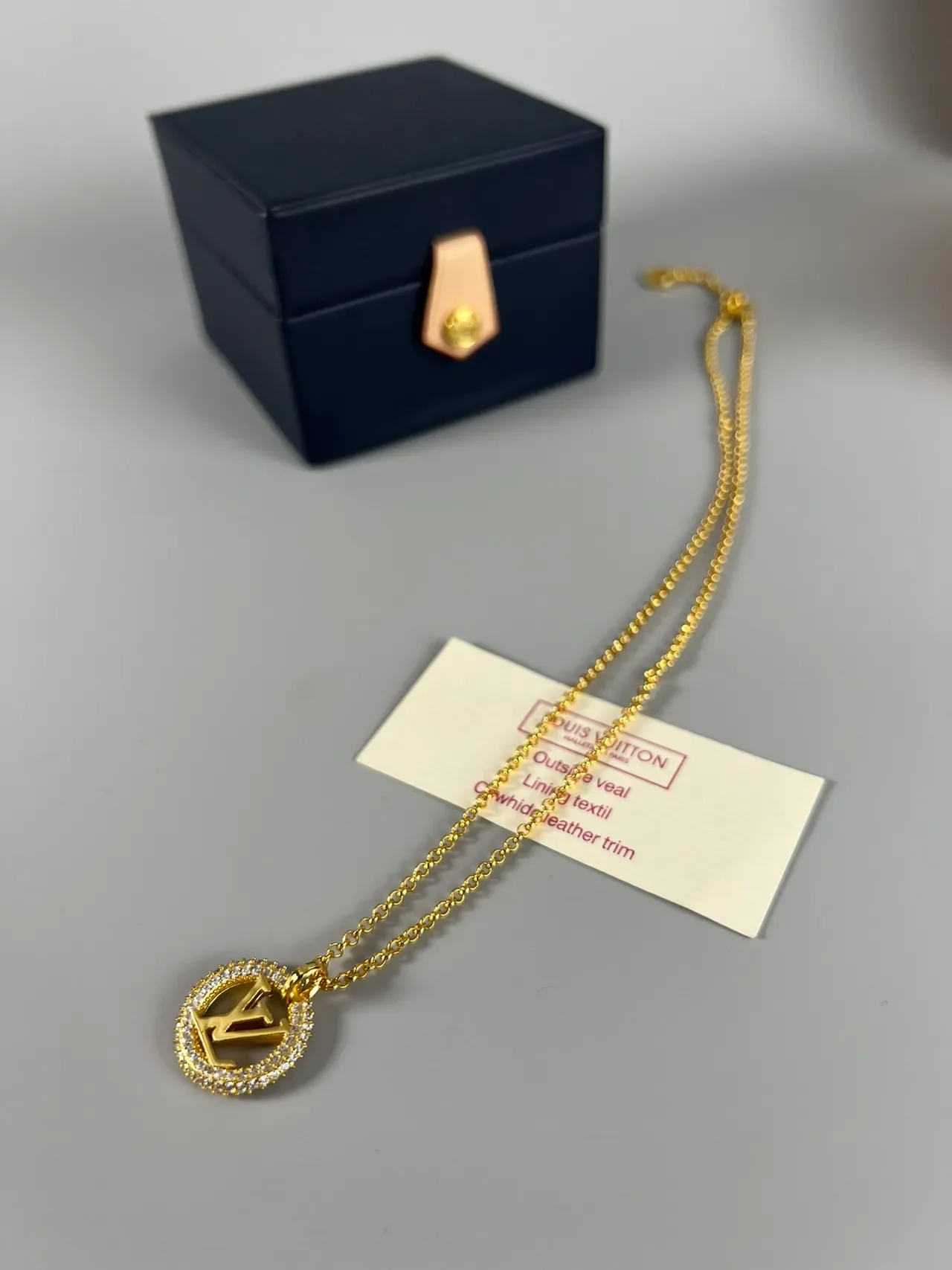 Louis Vuitton Monogram World Tour Gold-Tone Crystal Halo Necklace 3