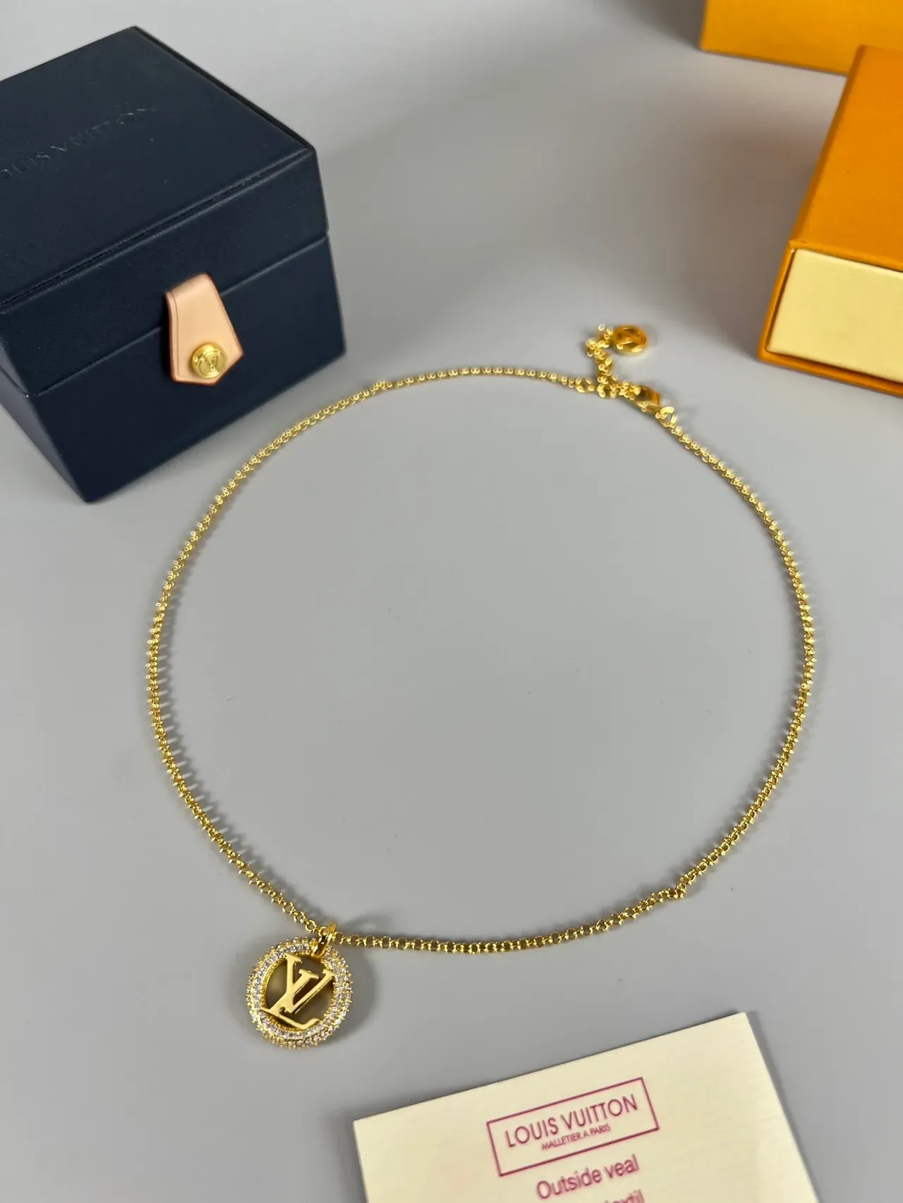 Louis Vuitton Monogram World Tour Gold-Tone Crystal Halo Necklace 4