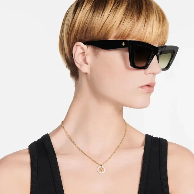 Louis Vuitton Monogram World Tour Gold-Tone Crystal Halo Necklace 5