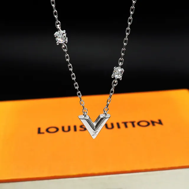 Louis Vuitton Monogram World Tour Silver Transparent Chain LV Charms Necklace 6