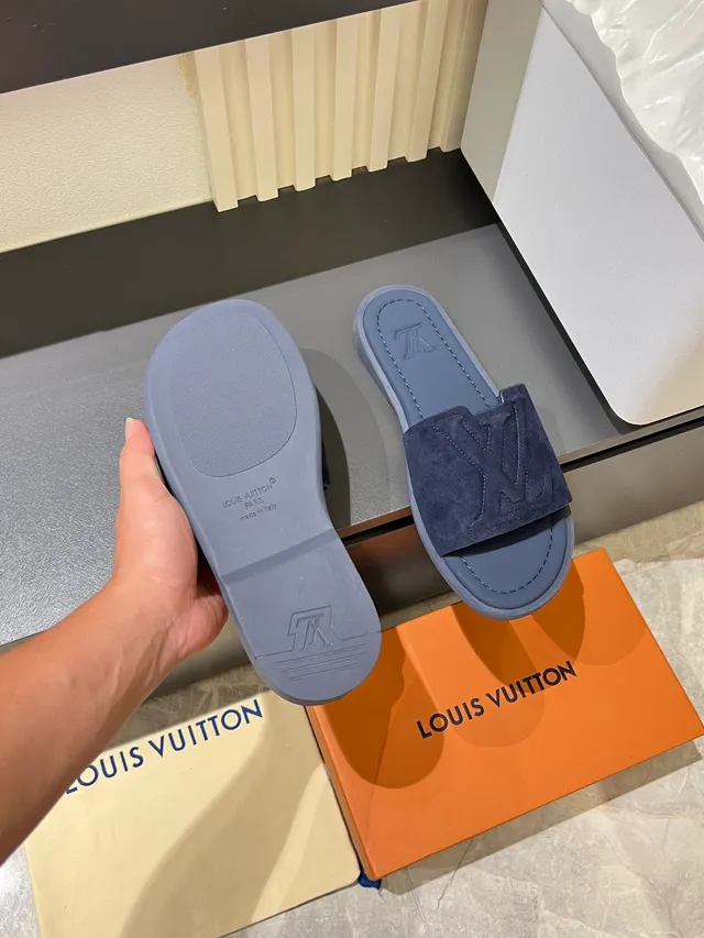 Louis Vuitton 多色 压印花纹 系带 麂皮或天鹅绒 鞋面 拖鞋 3