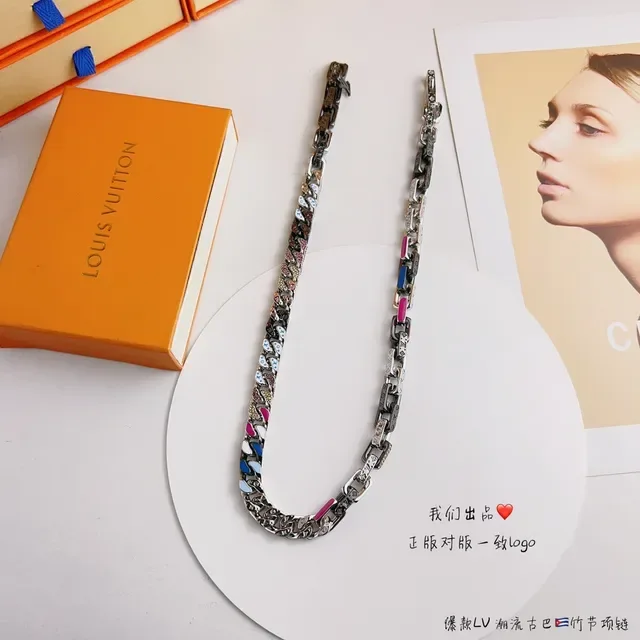 Louis Vuitton Multicolor Silver Chunky Curb-Link Chain Enamel Inlays Necklace 5