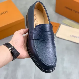 Louis Vuitton नेवी दानेदार चमड़ा Penny Loafer