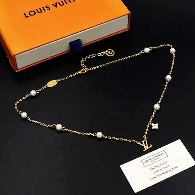 Louis Vuitton Pearl and Monogram Chain Necklace 7