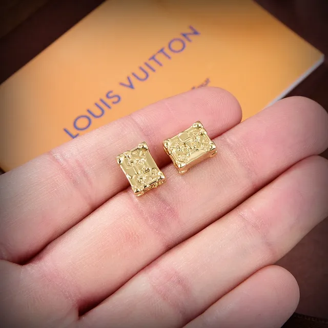 Louis Vuitton Petite Malle Gold-Tone Trunk Stud Earrings 4