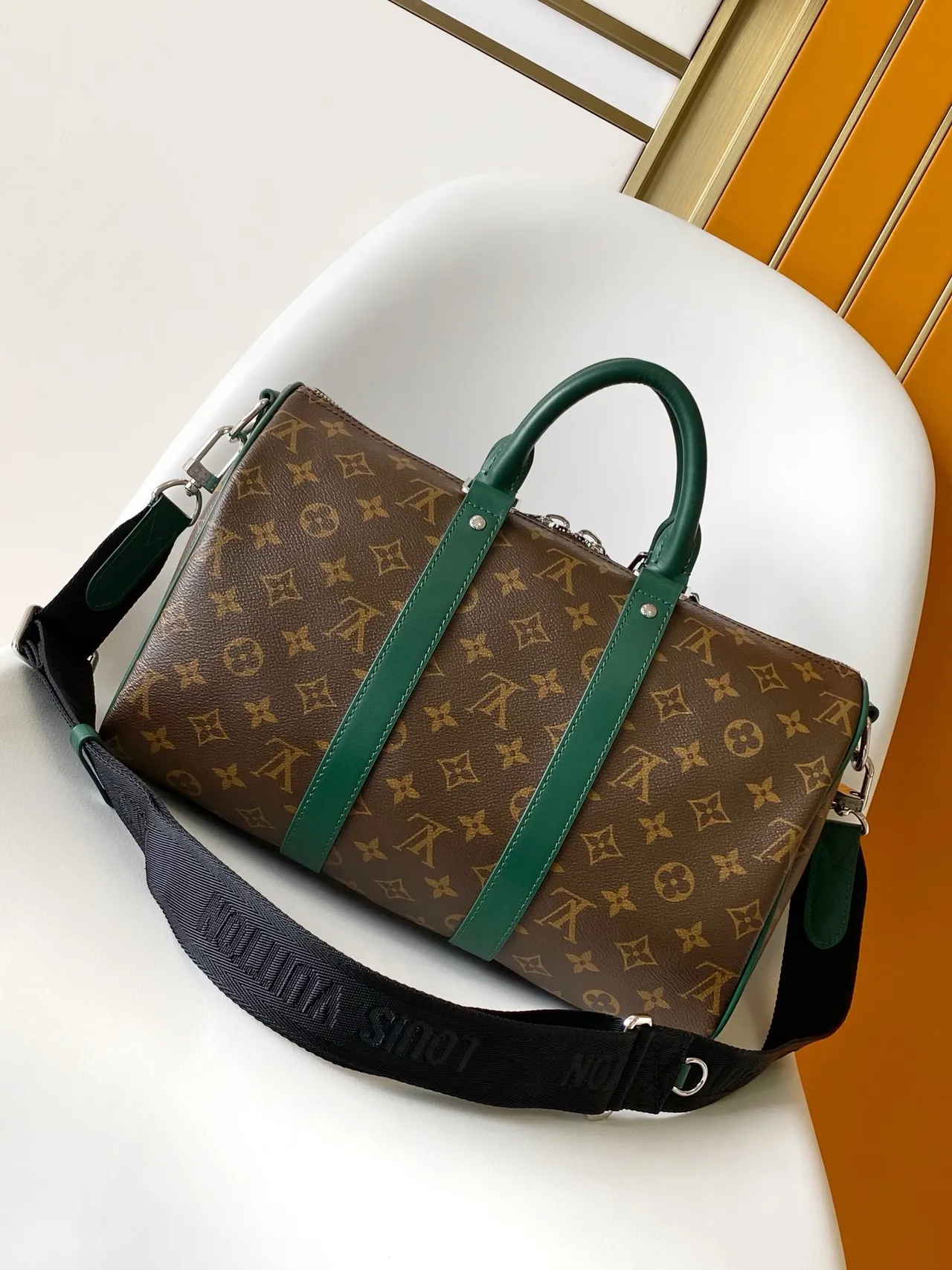 حقيبة لويس فيتون Pillow Bag بني أخضر مونوغرام قماش بوسطن 7
