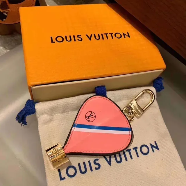 Louis Vuitton Pink Brown Heart-Shaped Monogram Canvas Handbag 9