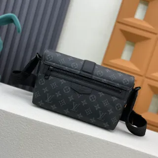 Louis Vuitton Pochette Metis Black Gray Monogram-Coated Canvas Structured Rectangular Messenger Bag