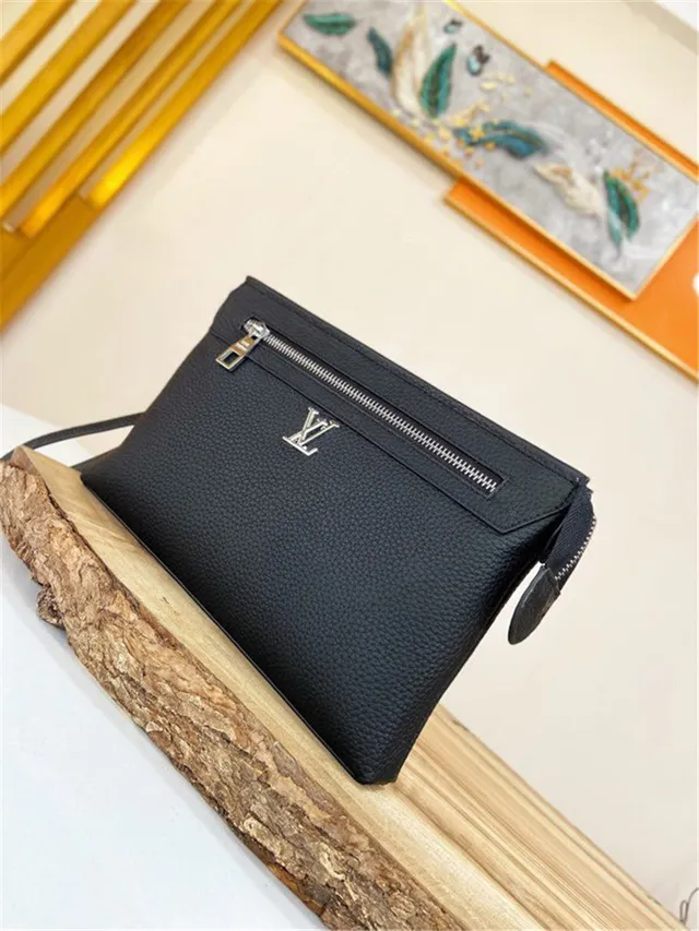 Louis Vuitton Pochette Metis Black Silver Pebbled Leather Zip-Top Closure Envelope Clutch 9