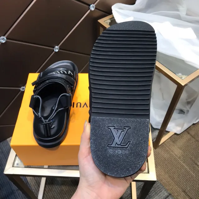 Louis Vuitton Run Away Black Monogram Nylon Strap Casual Sandals 3