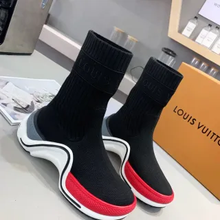 Louis Vuitton Run Away Black White Red zapatillas lifestyle