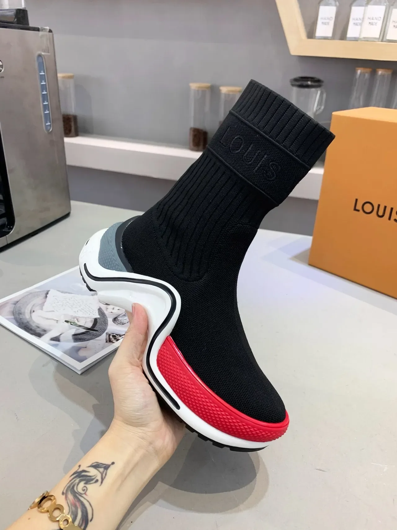 Louis Vuitton Run Away Black White Red Lifestyle Sneakers 2