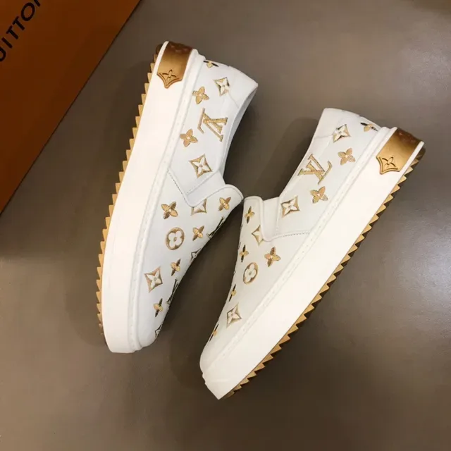 Louis Vuitton Run Away Monogram White and Gold Lifestyle Sneakers 5