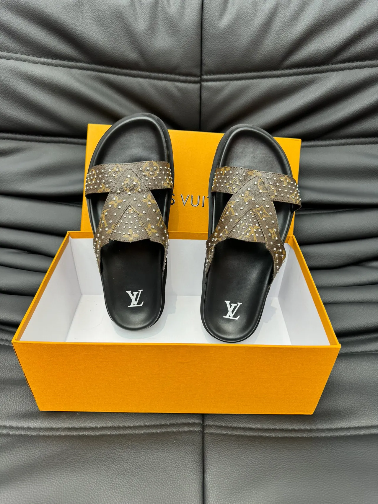 Louis Vuitton Run Away زلق بني أسود نقش قماش مثبت حزام نعال 5