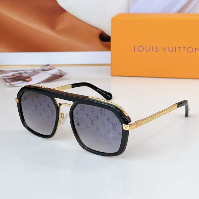 Louis Vuitton Shield-Style Blue Acetate and Silver Metal Sunglasses 8