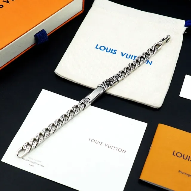 Louis Vuitton Silver Chunky Curb Chain Engraved Monogram Links Bracelet 6