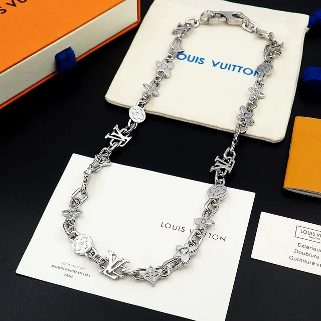 Louis Vuitton Silver Metal Link Chain Construction Necklace 3