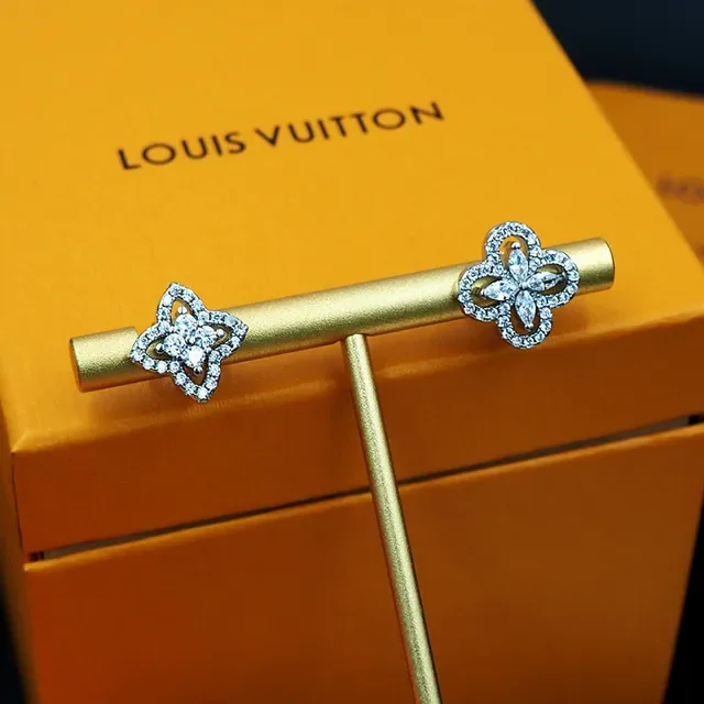 Louis Vuitton Silver White Floral Motif Pavé-Set Stones Earrings 7