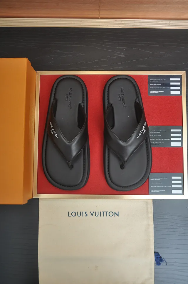 Louis Vuitton Slippers Black Leather Thong Slipper 5