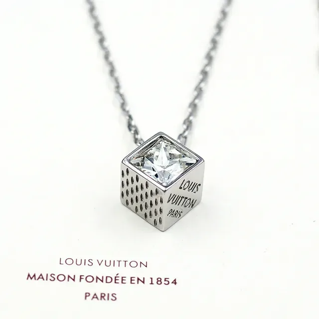 Louis Vuitton Square-Cut Crystal Pendant Necklace 4