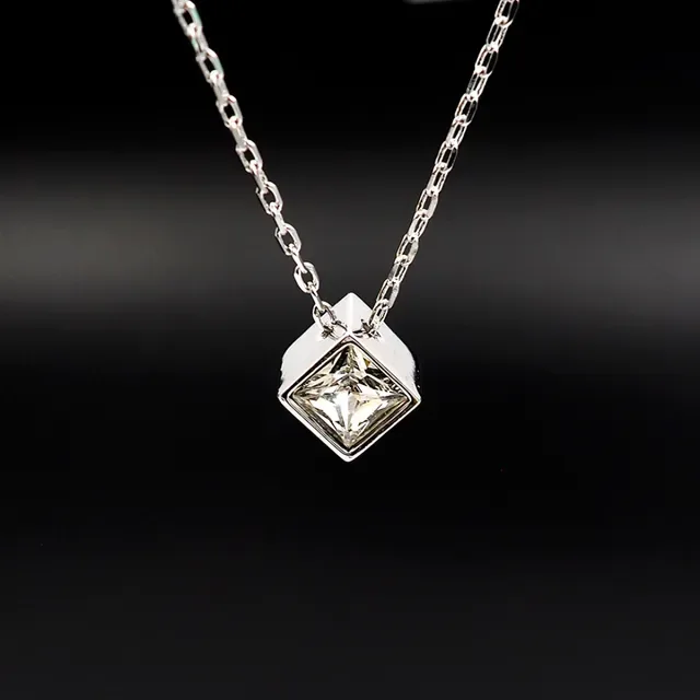 Louis Vuitton Square-Cut Crystal Pendant Necklace 5